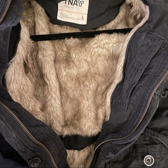 Tna down jacket - Picture 3 of 4